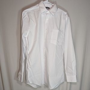 Van Heusen Dress Shirt Fitted Poplin Solid White Business Formal Wrinkle Free